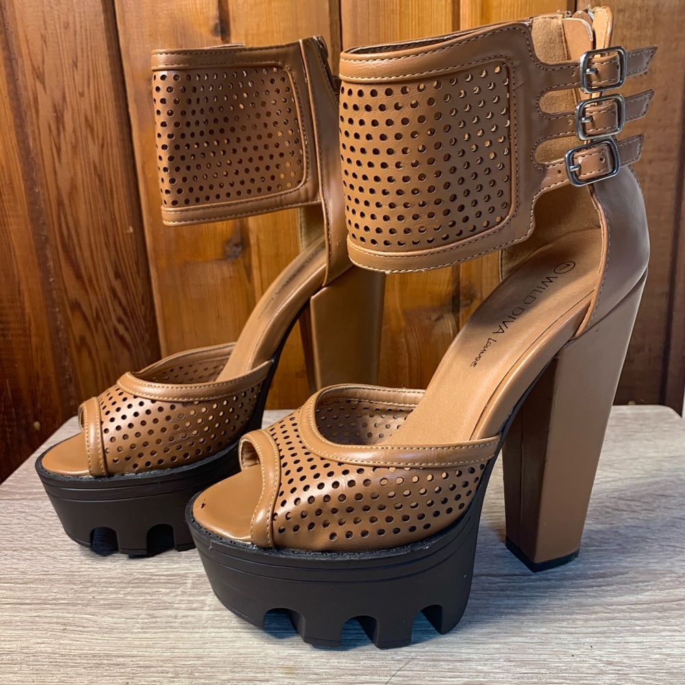 Chunky Sandal Platform Heels